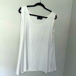 Sympli tank size 1x (0G)